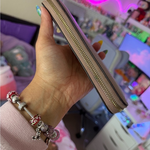 Sold - Picture 9 of 10